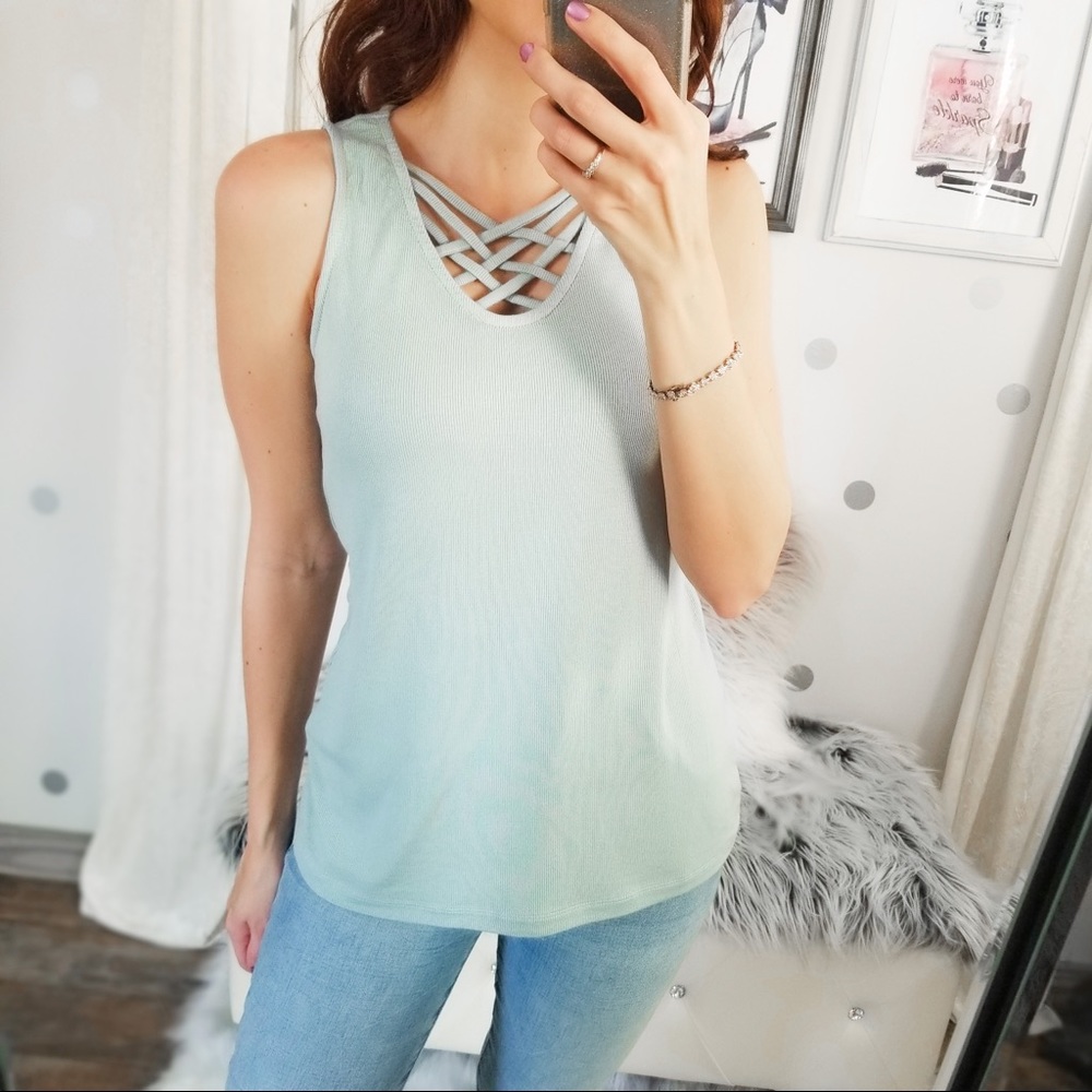 Last1️⃣ Stretchy Ribbed Basic Tank Fall Layering Tops Summer Tank Tops - Picture 5 of 8